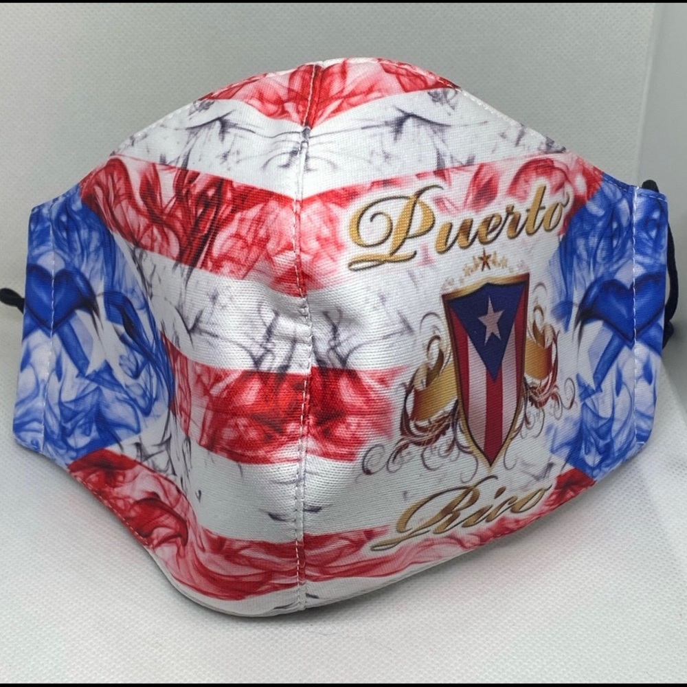 Puerto Rico mask with adjustable straps